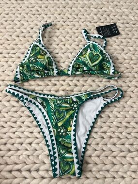 SHEIN Green Patterned Triangle Bikini Set